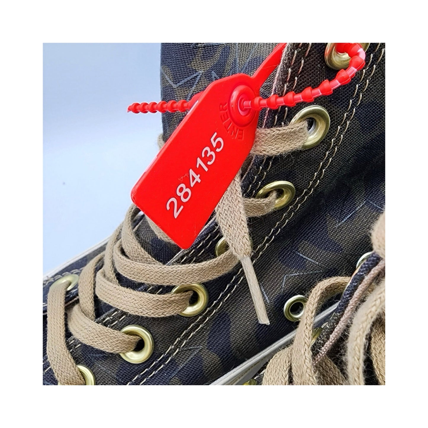⭐ Converse Camo Run Star Hike Platform Sneakers ✦ Women's 6 ⭐